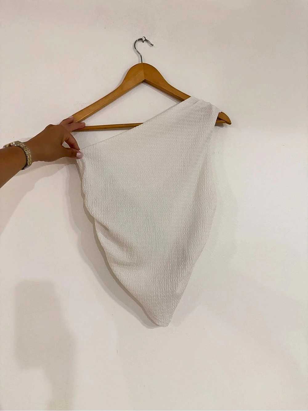 Asymmetrical Ruched White Tank Top Like New